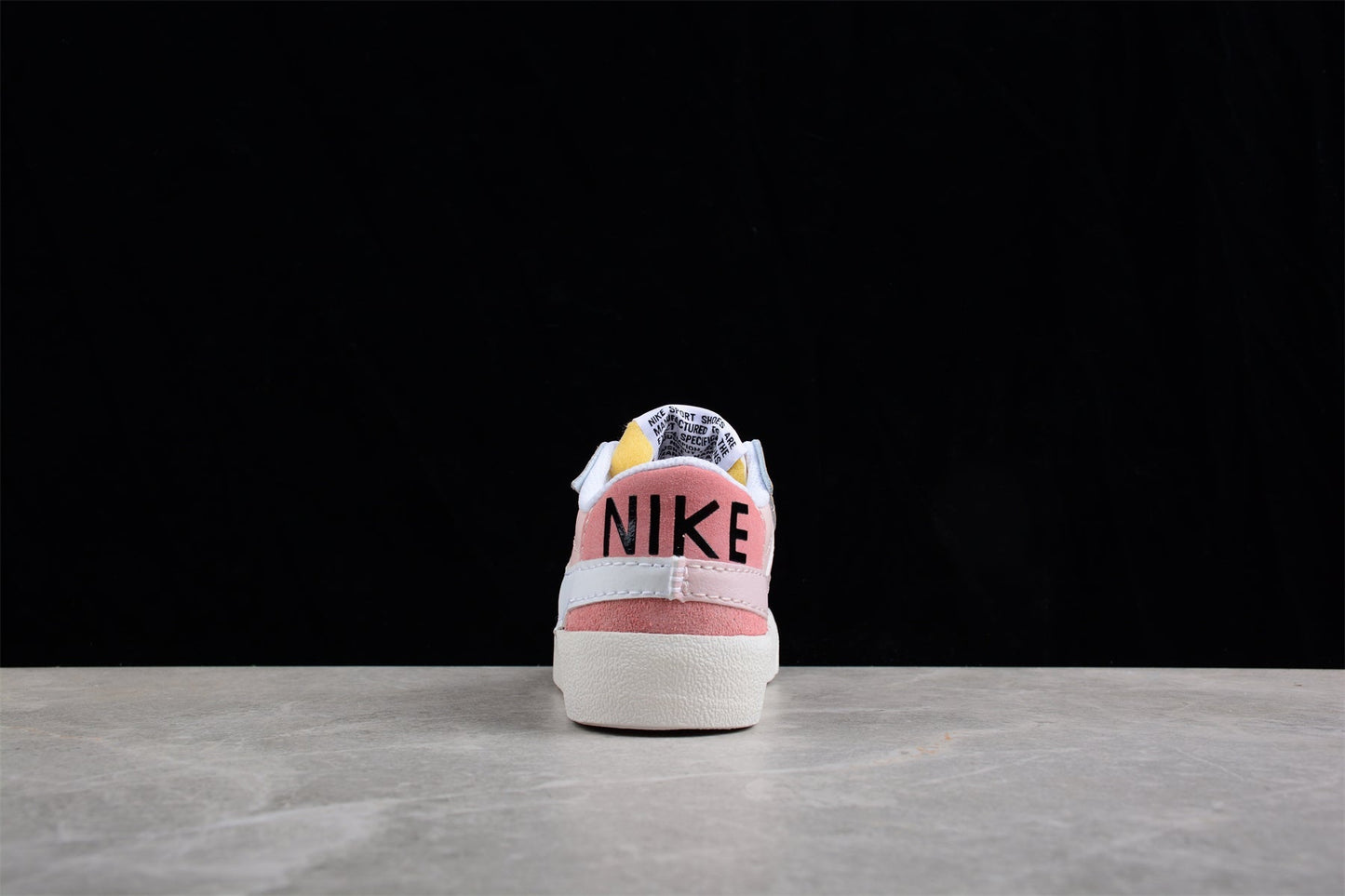Fabrika Supply Blazer Low ’77 Pink / Beige / White | sapatilhas Sole Rua